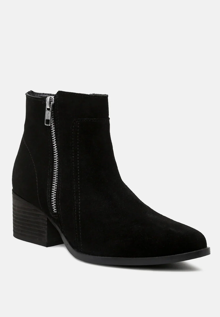 BAUENA Black Ankle Boots with Zip Closure - Image 2