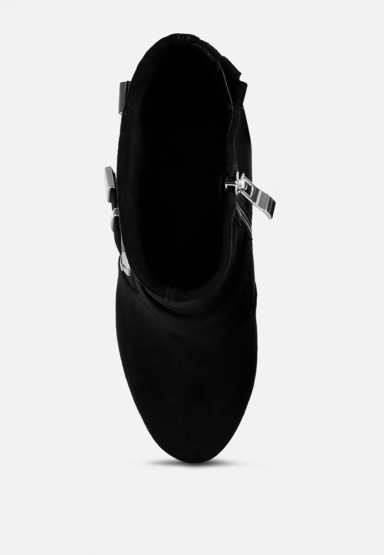 BEAUX High Platform Stiletto Ankle Boots in Black - Image 6