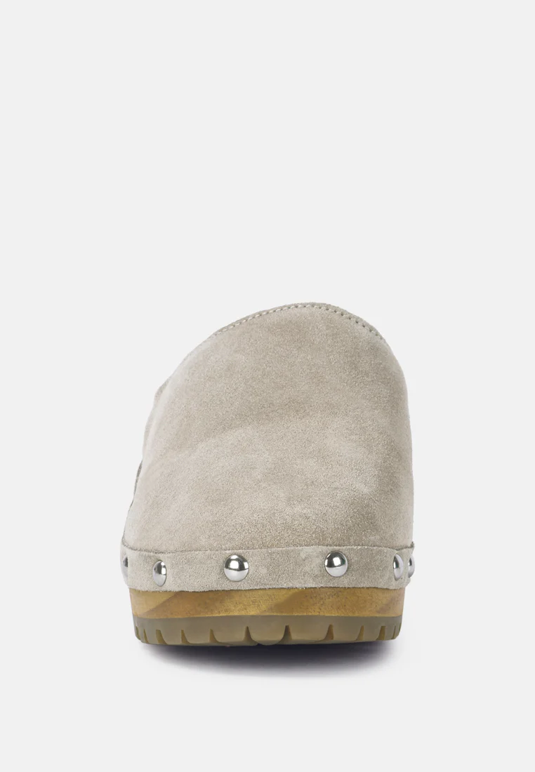 CEDRUS Fine Suede Studded Clogs Mules in Beige - Image 3