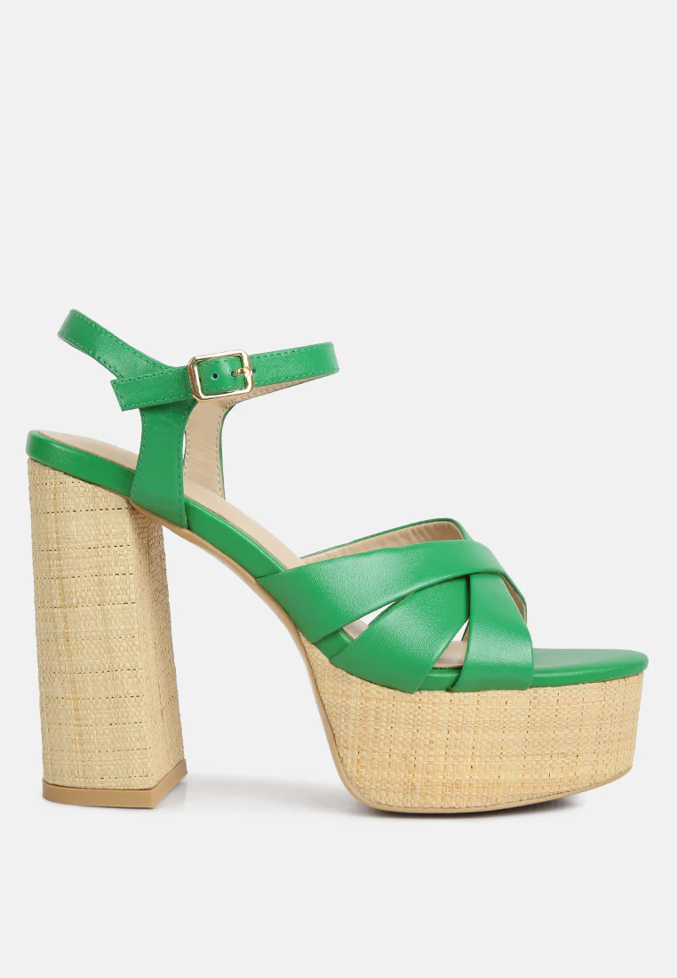 De-Vil Crisscross Straps Block Heel Sandals In Green - Image 2