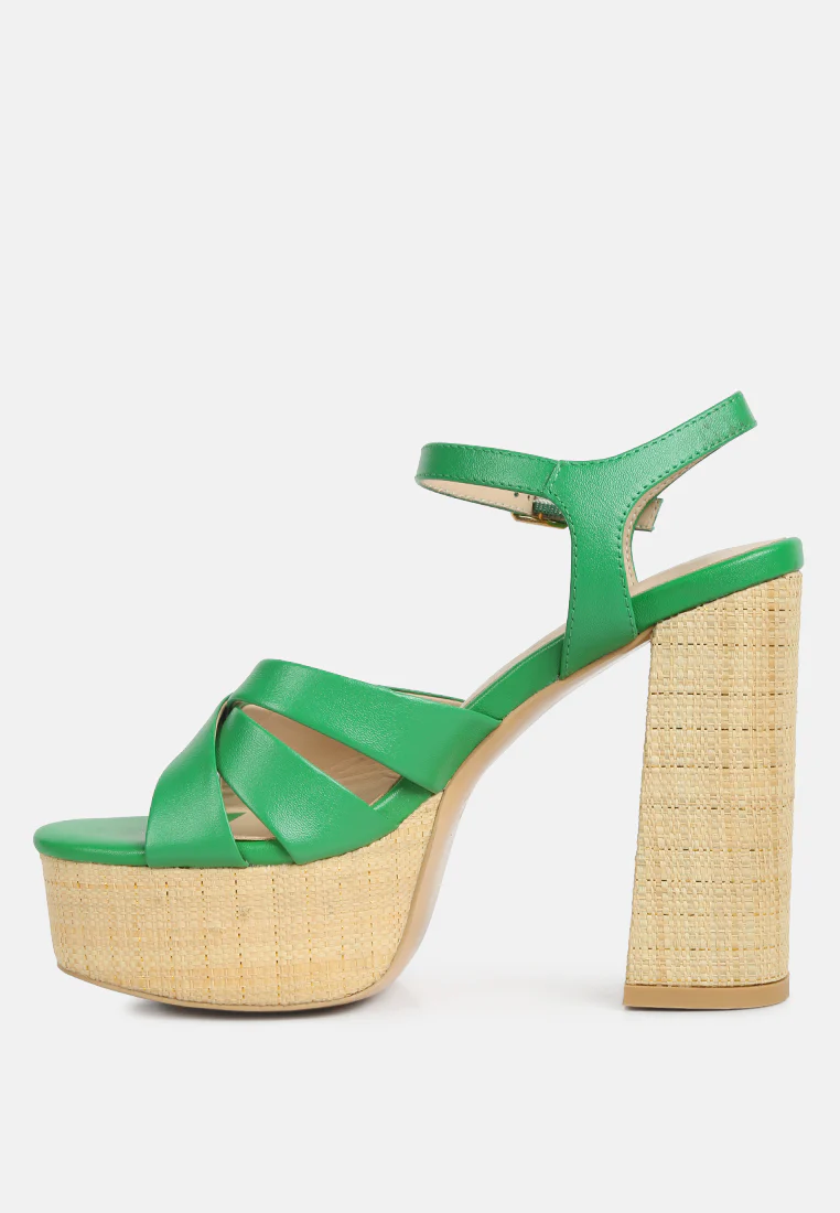 De-Vil Crisscross Straps Block Heel Sandals In Green - Image 4
