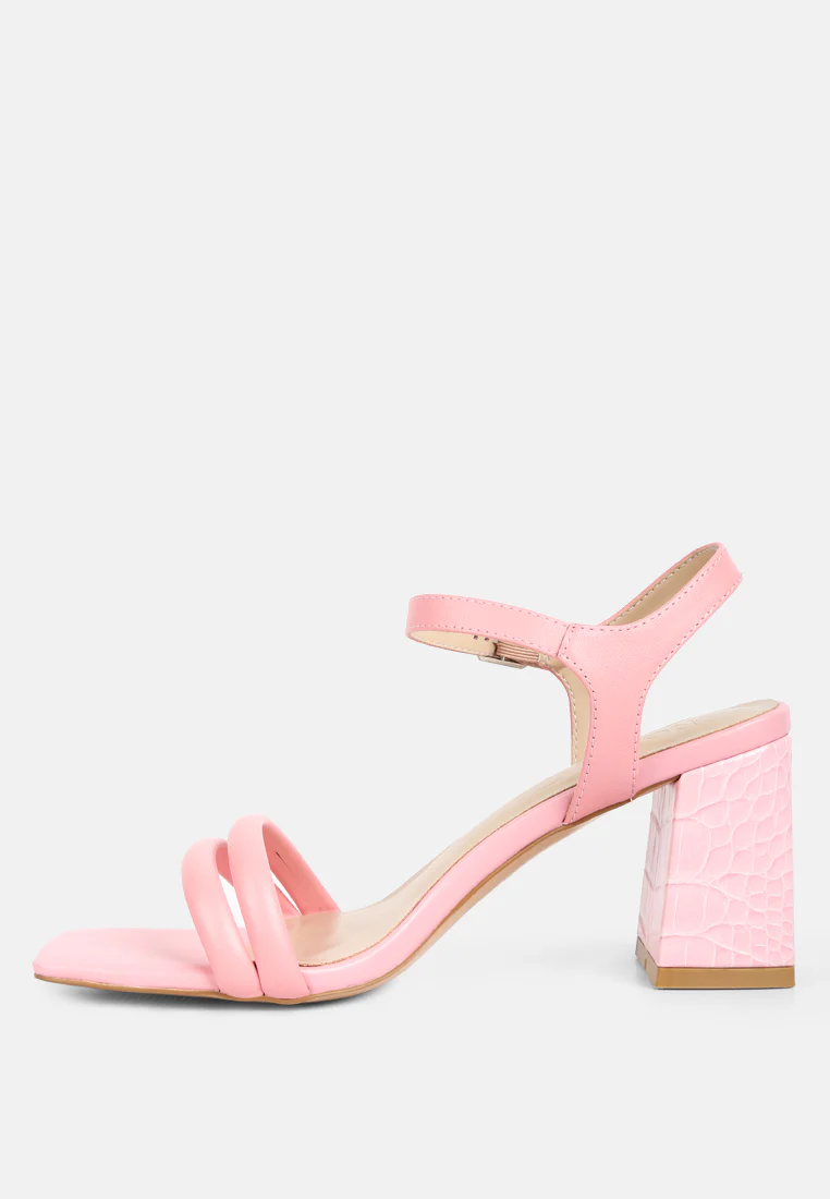 EDYTA Ankle Strap Block Heel Sandals in Pink - Image 4