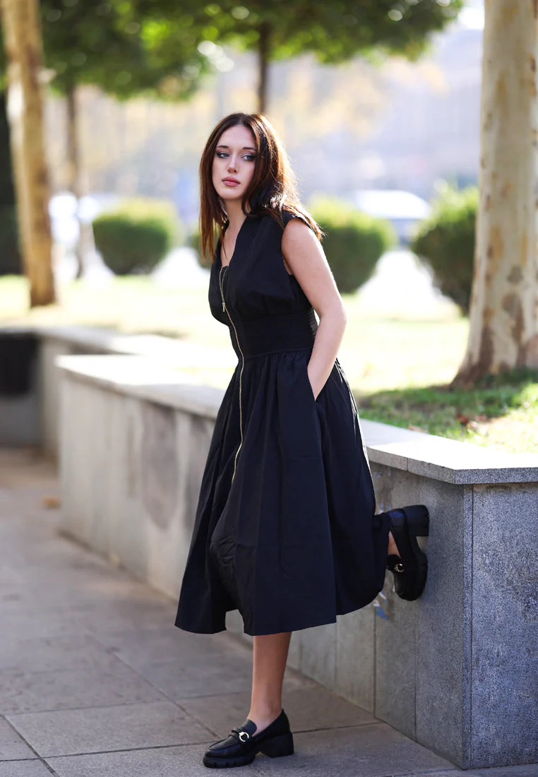Evangeline chunky platform loafers in Black - Image 2
