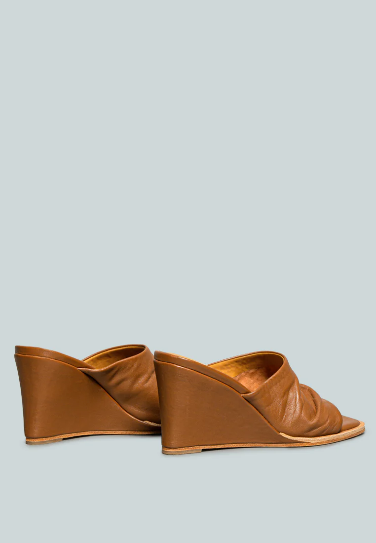 HEPBURN Tan Sliders Wedge Sandals - Image 3