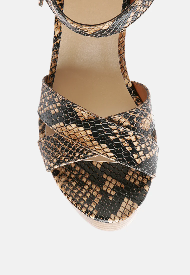 CHYPRE High Heeled Block Sandal In Tan - Image 5