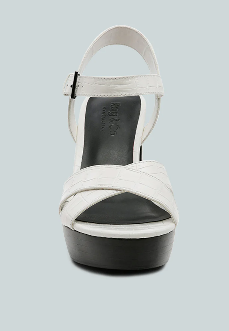 CHYPRE High Heeled Block Sandal In White - Image 3