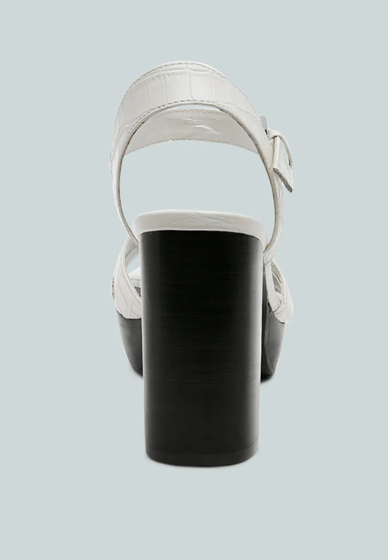 CHYPRE High Heeled Block Sandal In White - Image 5
