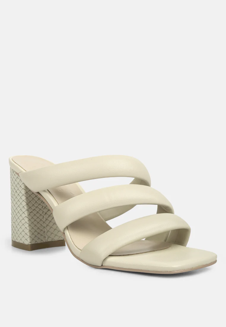 KYWE Off White Textured Heel Chunky Strap Sandals - Image 3