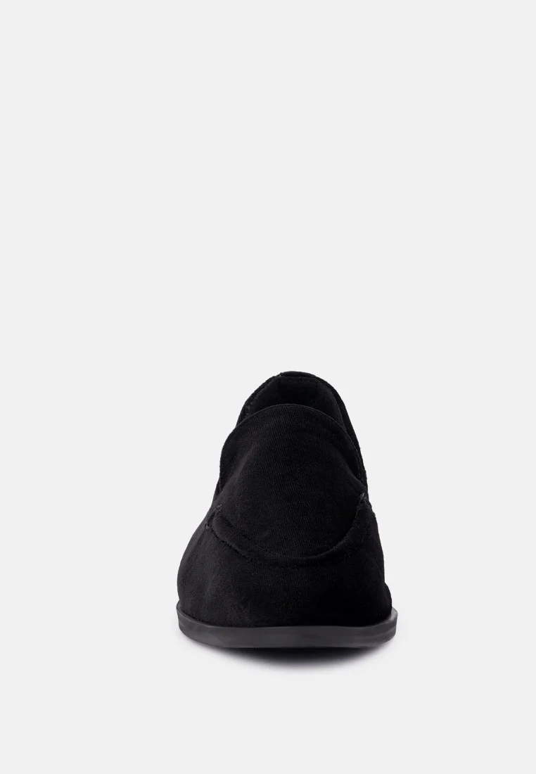 LUXE-LAP Black Velvet Handcrafted Loafers - Image 3