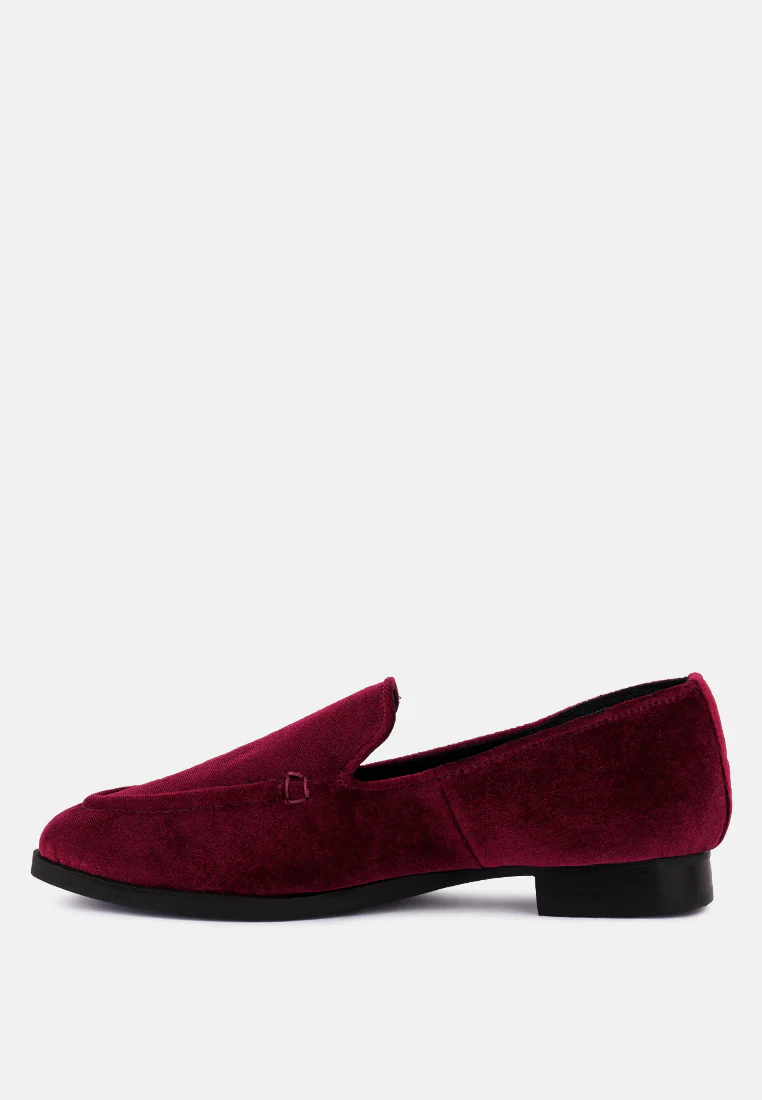 LUXE-LAP Burgundy Velvet Handcrafted Loafers - Image 4