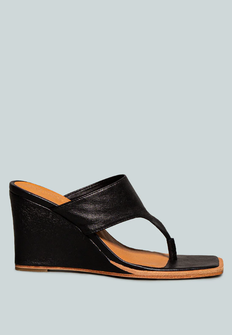 ONASSIS Black Thong Wedge Sandals - Image 2