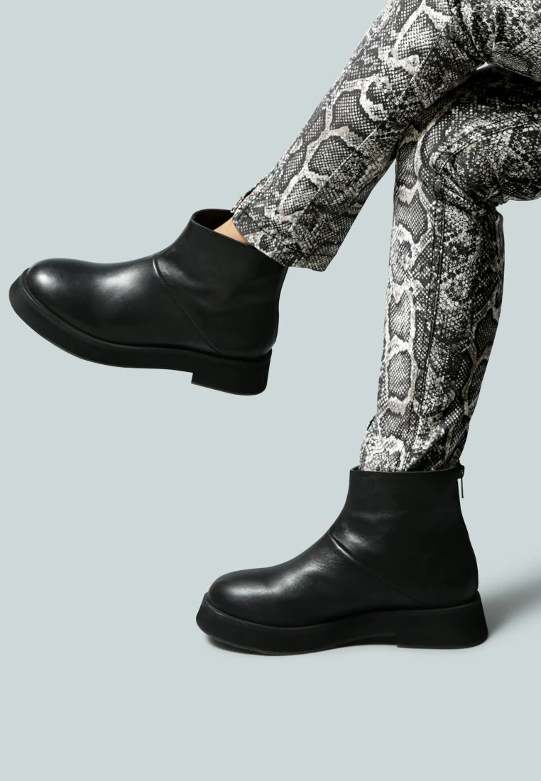 PALTROW Zip-up Black Ankle Boot - Image 5