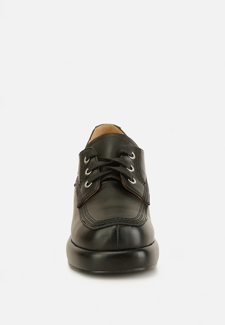 Quecha Leather Block Heel Oxfords in Black - Image 3