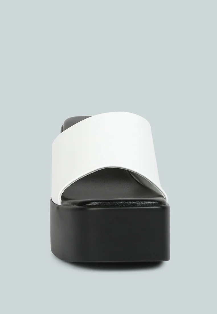 SCANDAL Slip on Block Heel Sandals in White - Image 3