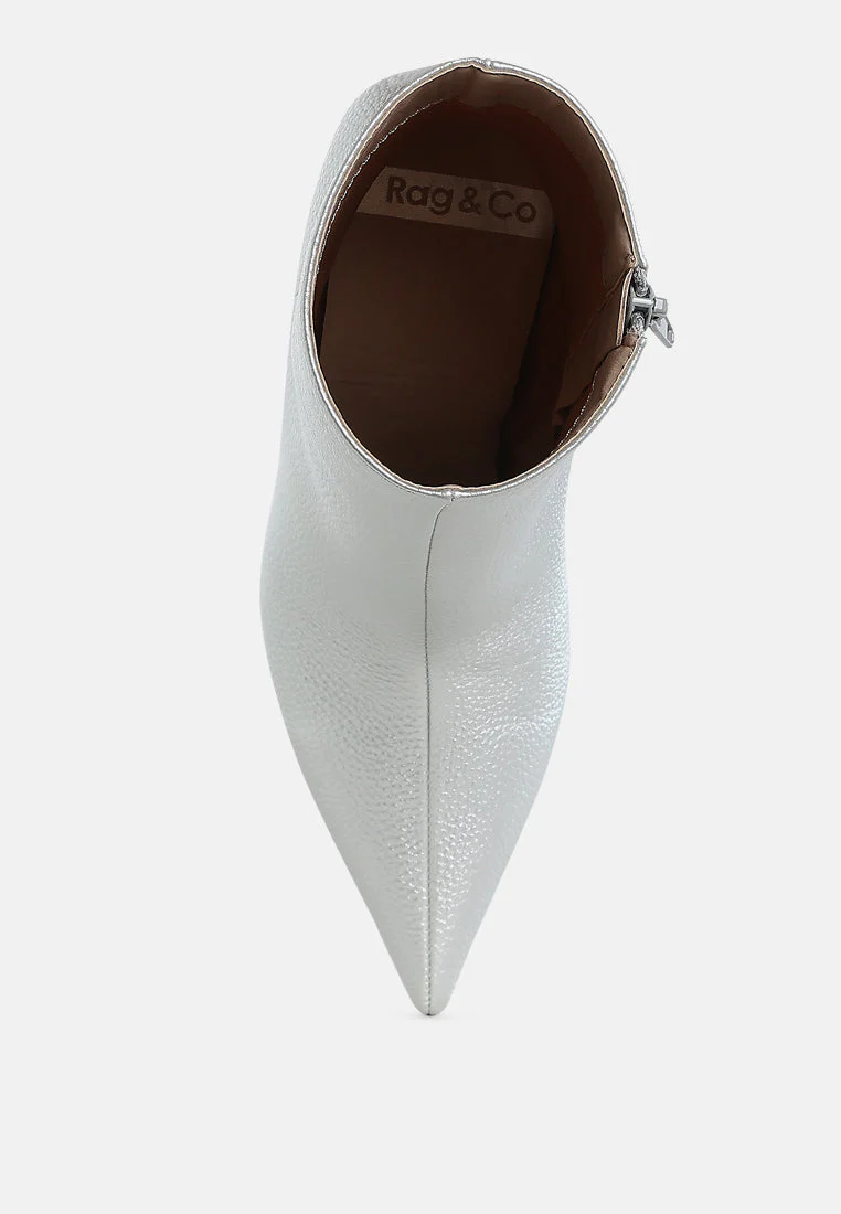 Tentia Metallic Pleather Spool Heel Boots - Image 4