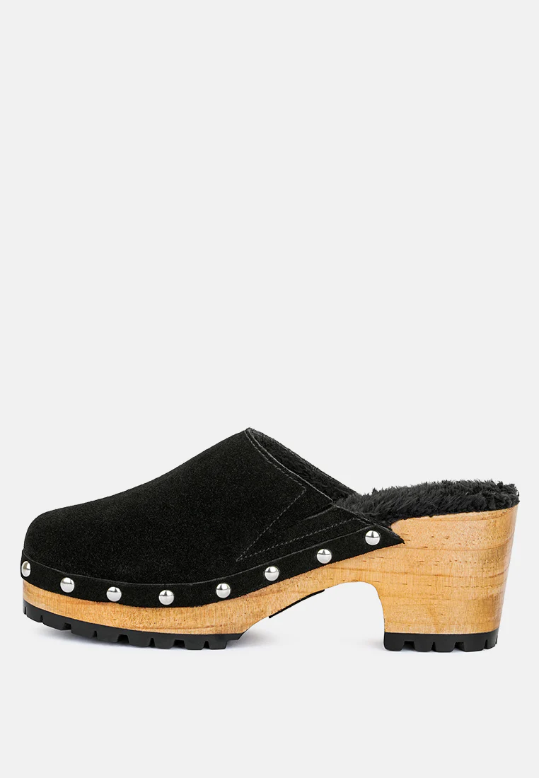 TULLEY Suede Clogs Mules in Black - Image 4